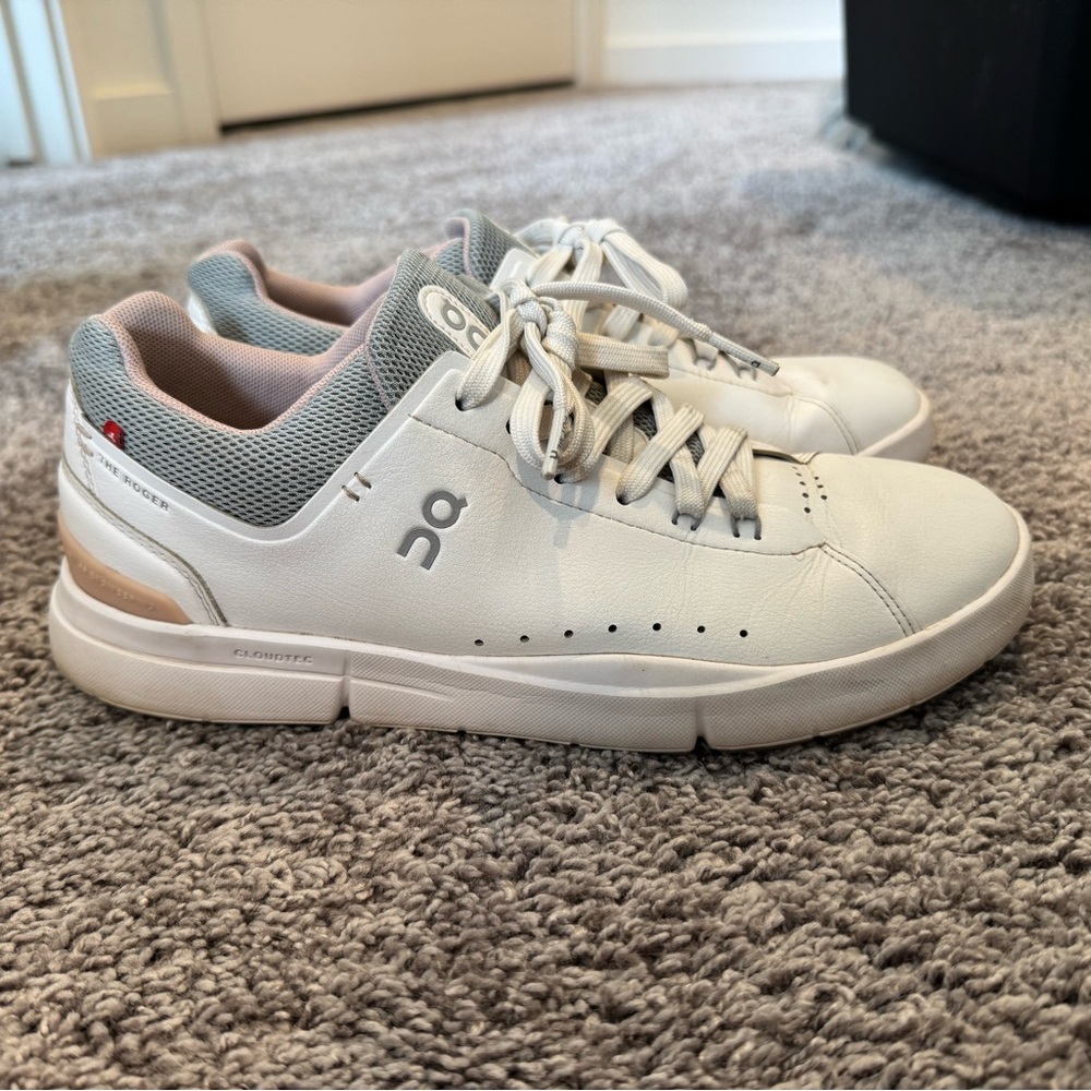 On Running Women’s White and Pink Sneakers